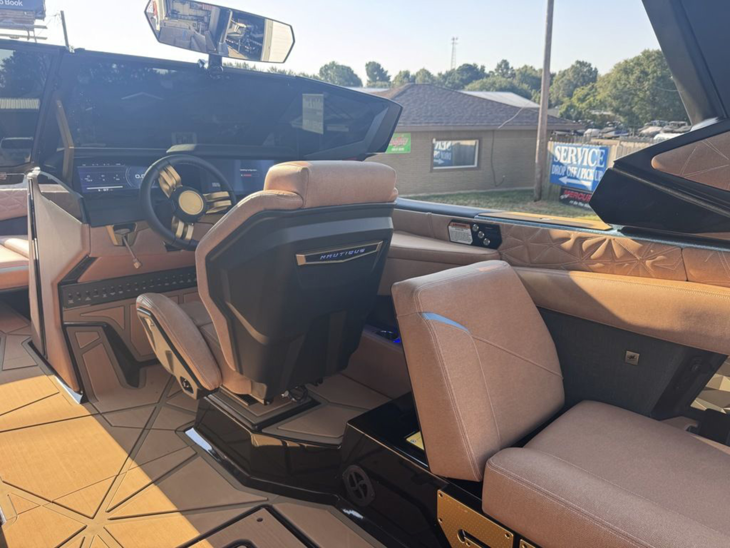 2027 Nautique G25 Paragon