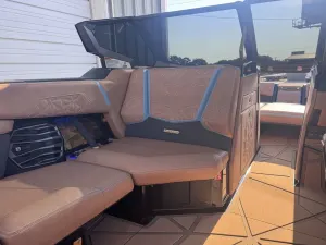 2027 Nautique G25 Paragon Icon