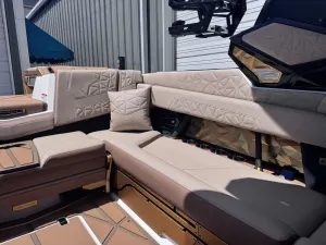2027 Nautique G25 Paragon Icon