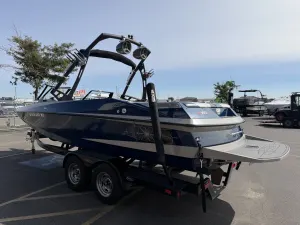 2013 Axis Boats A22 Icon
