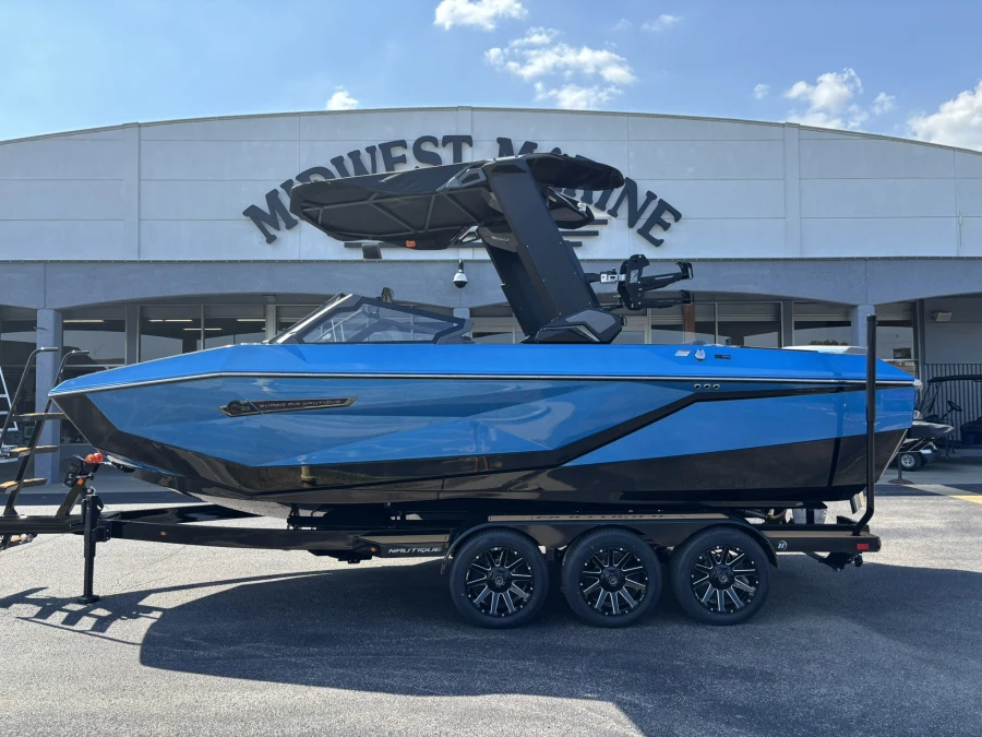 2027-nautique-g23-145667-image4