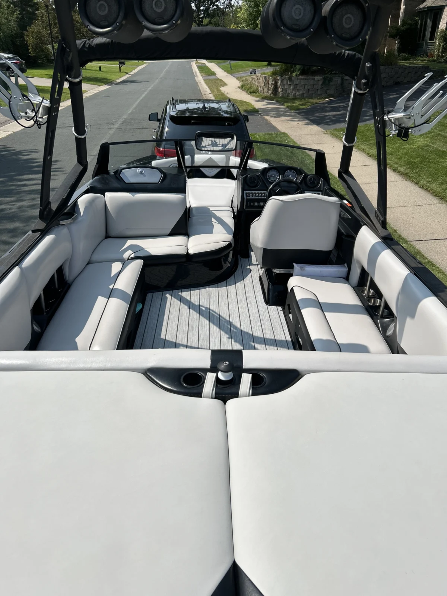 2014 Axis A22