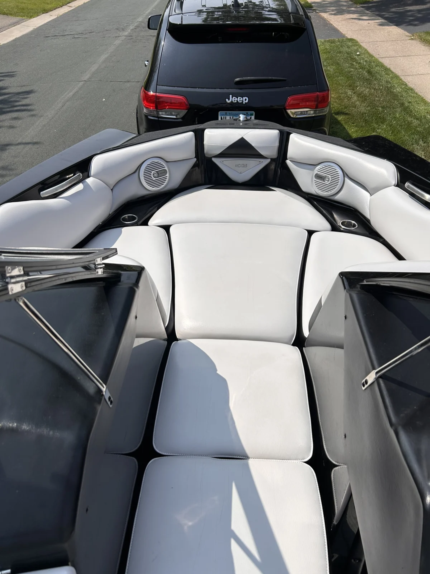2014 Axis A22