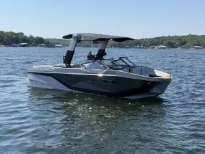 2025-nautique-g23-145712-image0.webp