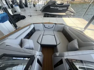 2025-nautique-g23-145712-image9.webp