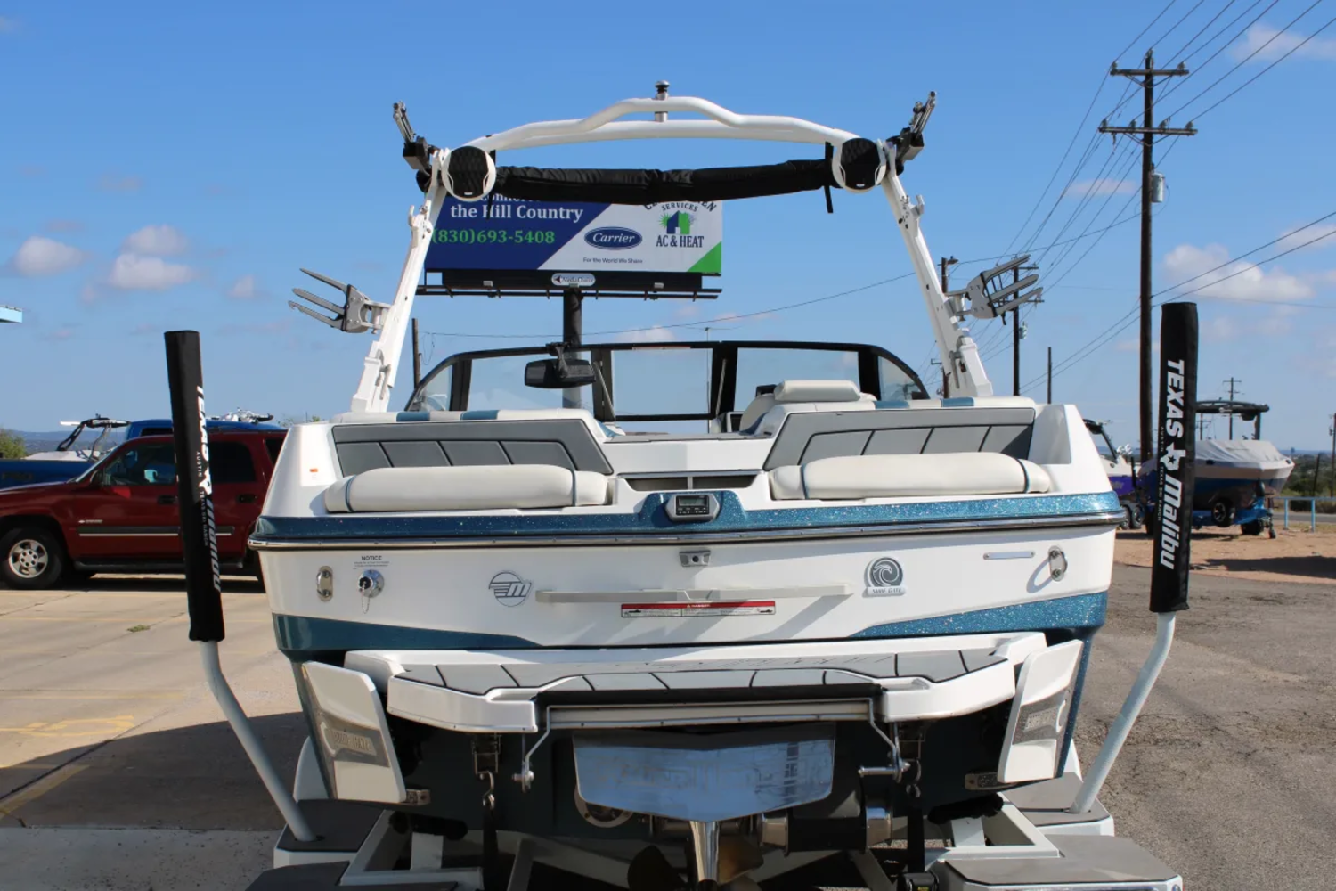 2022 Malibu 23 LSV