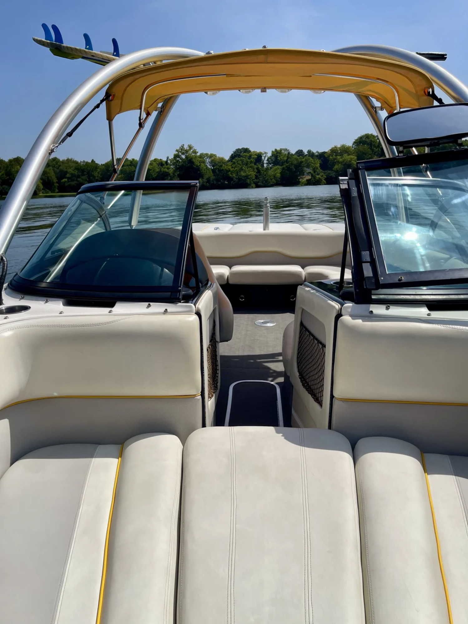 2000 Malibu Boats Wakesetter 23 LSV