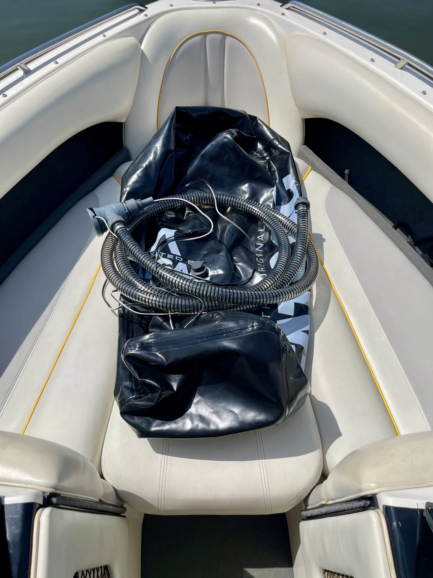 2000 Malibu Boats Wakesetter 23 LSV