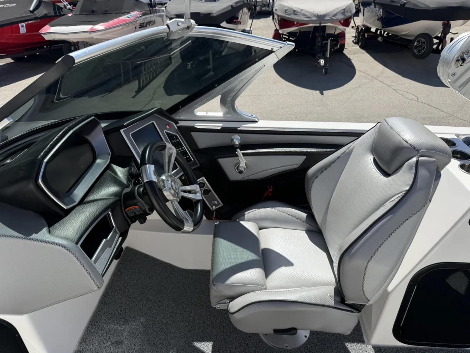 2018 26' MasterCraft X26 Bowrider