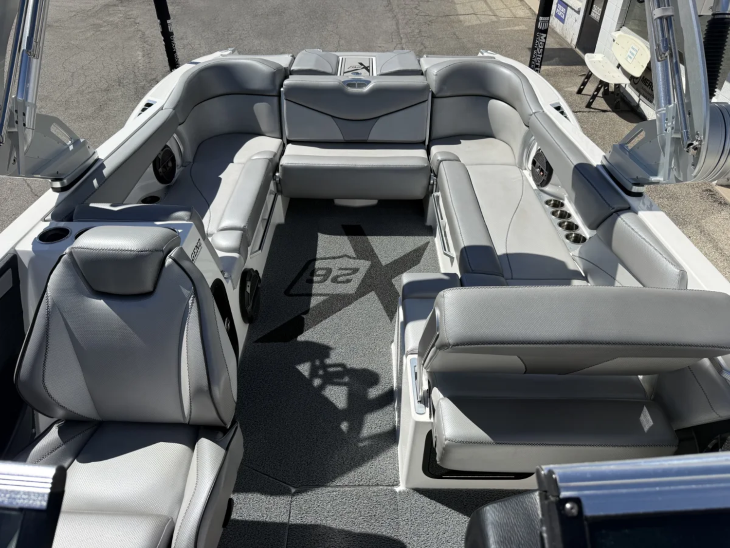 2018 26' MasterCraft X26 Bowrider
