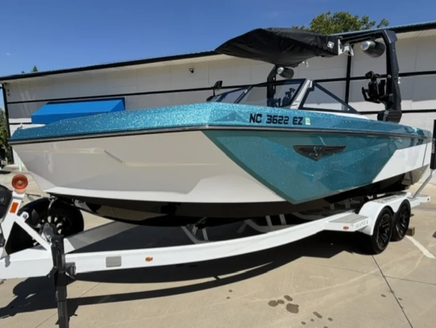 2022-nautique-s23-145719-image1.webp
