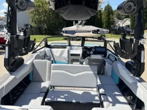 2022-nautique-s23-145719-image4.webp