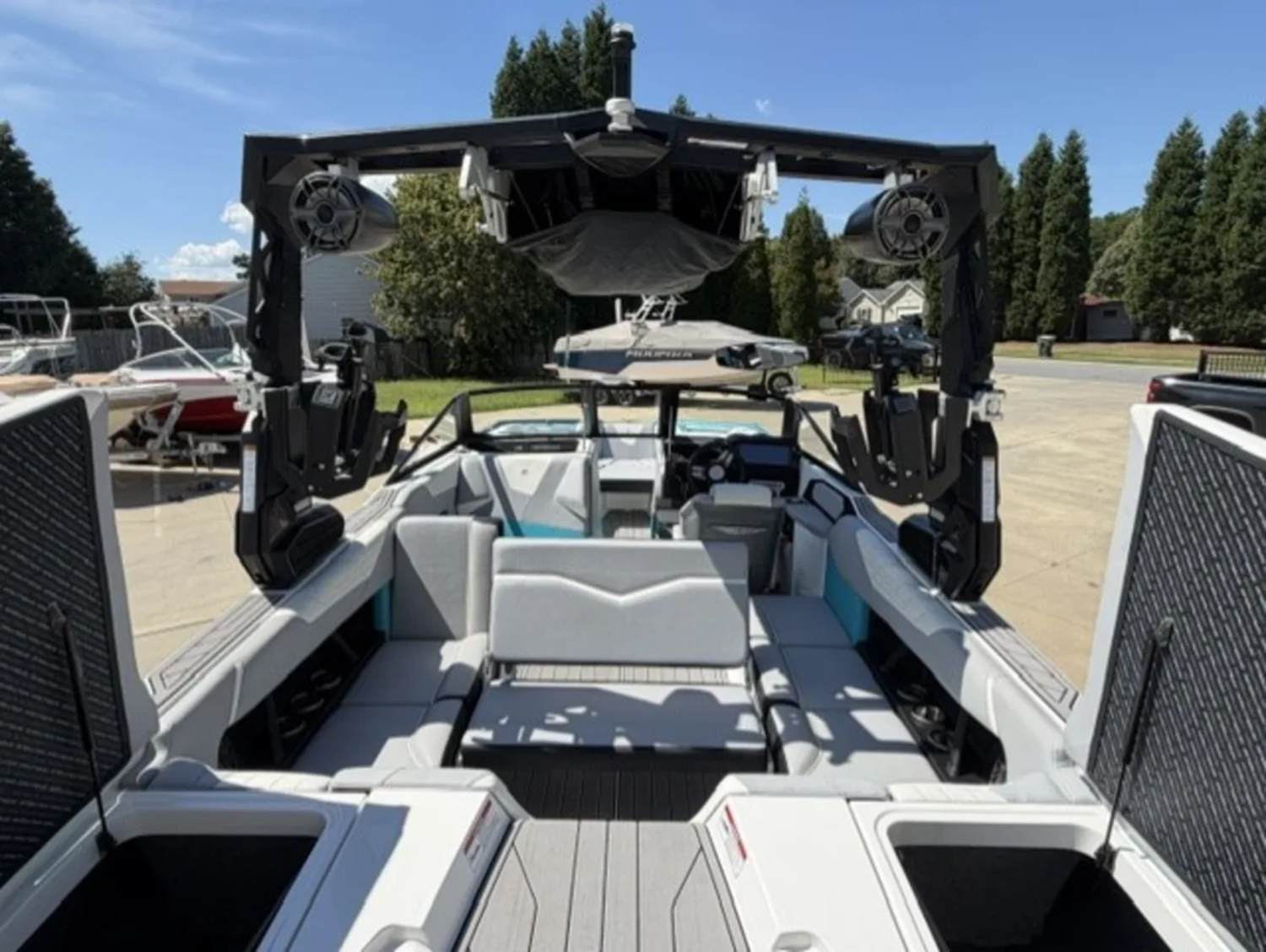 2022 Nautique Super Air Nautique S23