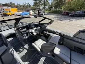 2023-nautique-g23-paragon-145726-image10.webp