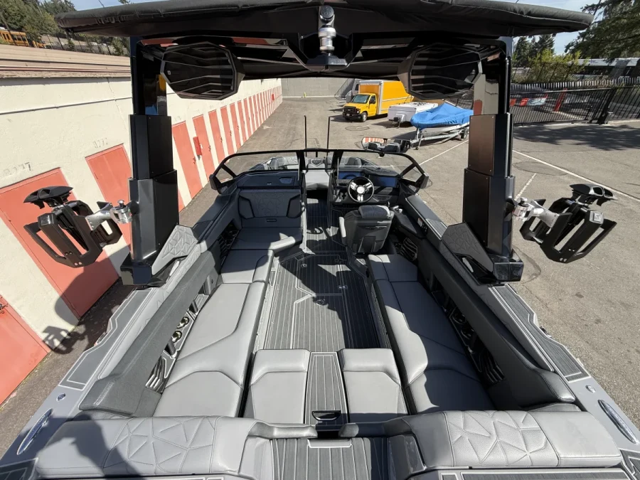 2023-nautique-g23-paragon-145726-image5.webp