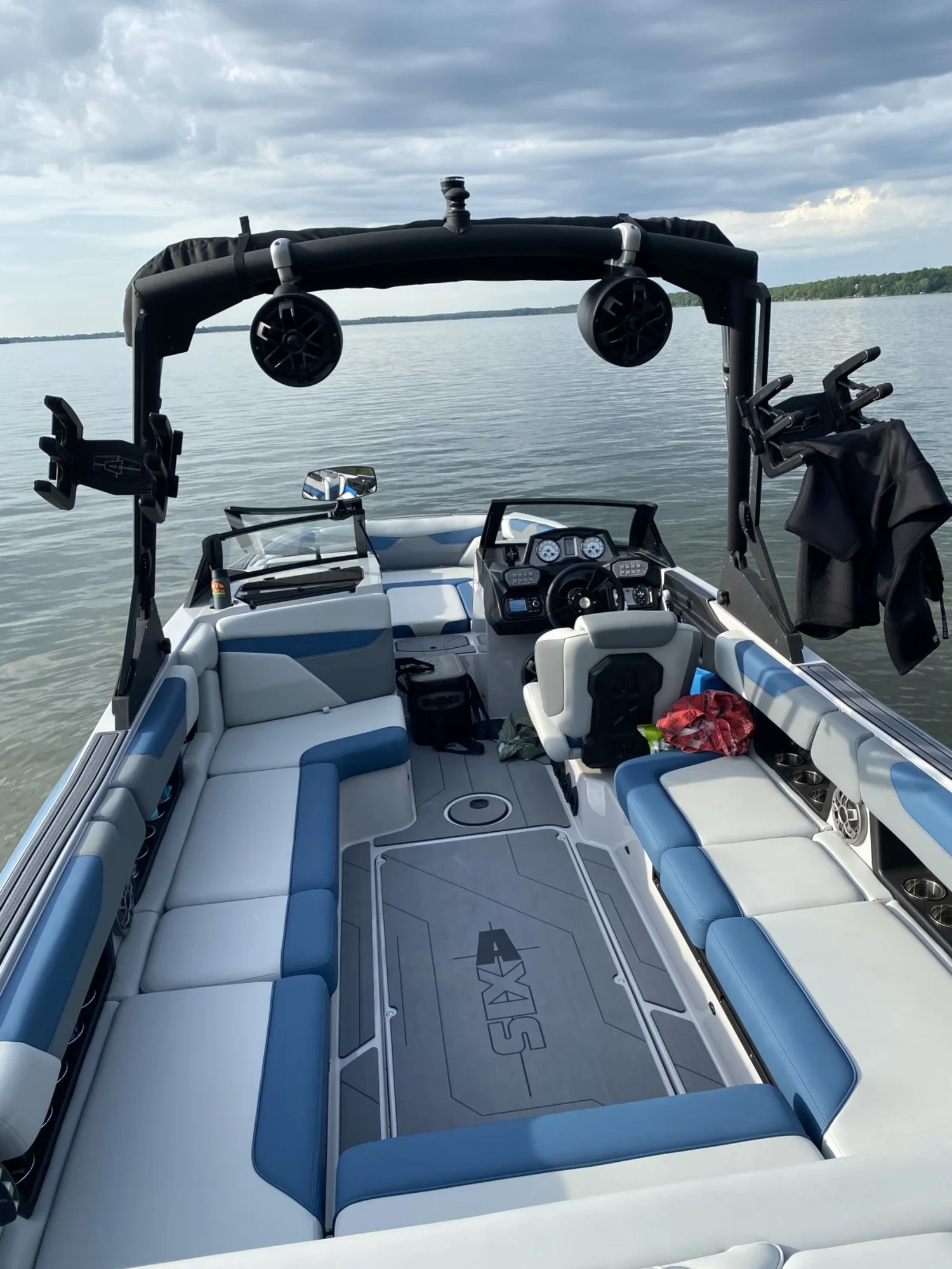 2021 Axis Boats A24