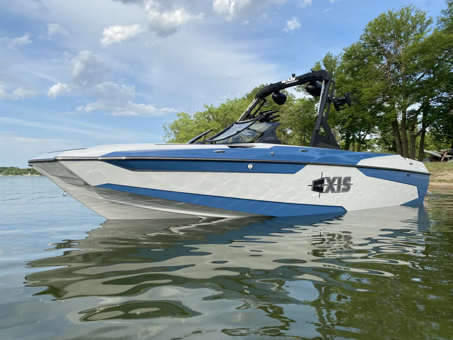 2021 Axis Boats A24
