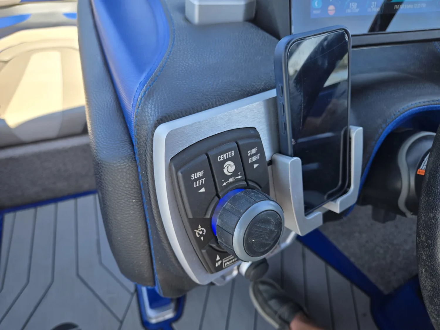 2017 Malibu 23 LSV