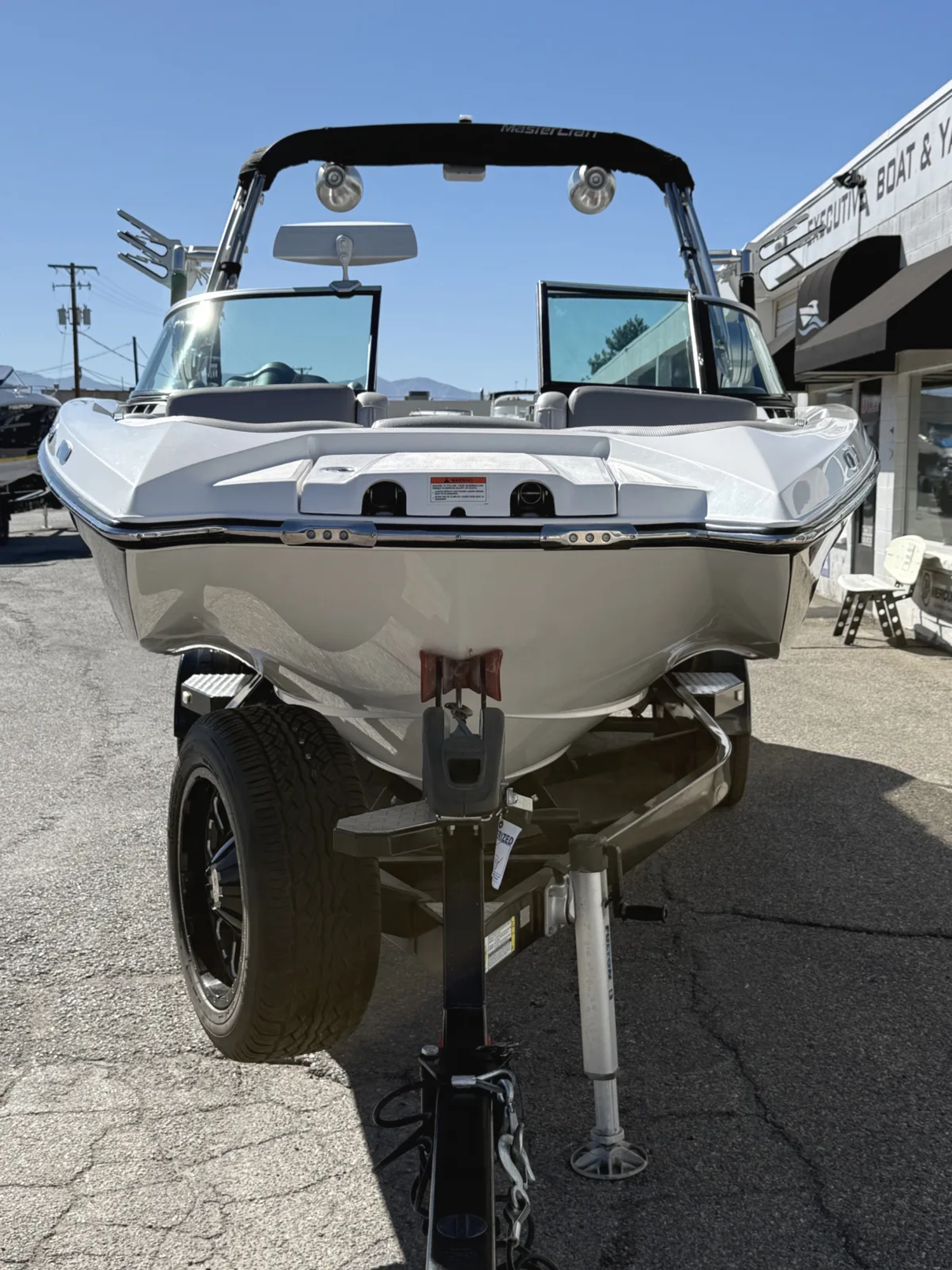 2017 24' MasterCraft X46 Bowrider
