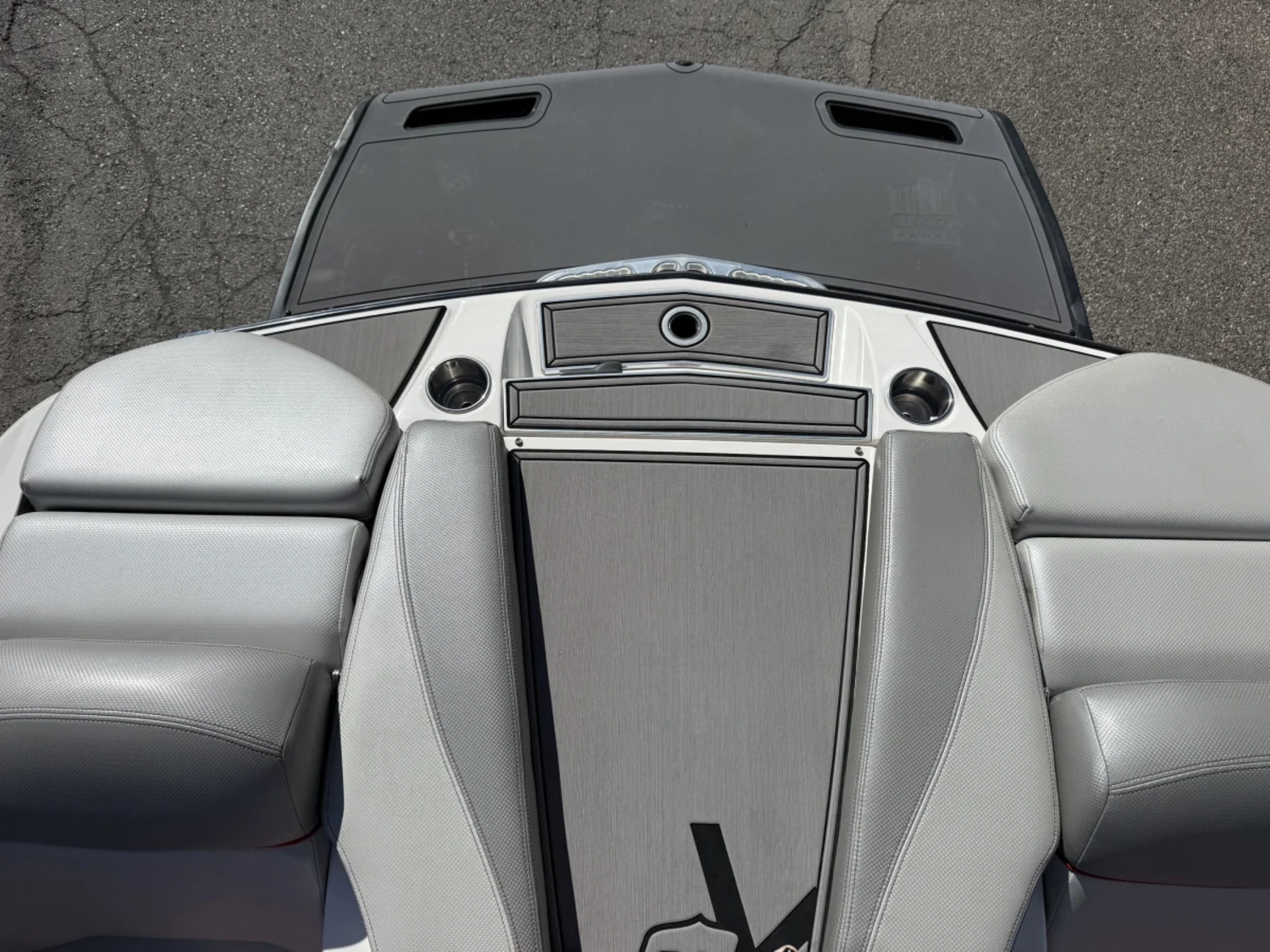 2017 24' MasterCraft X46 Bowrider