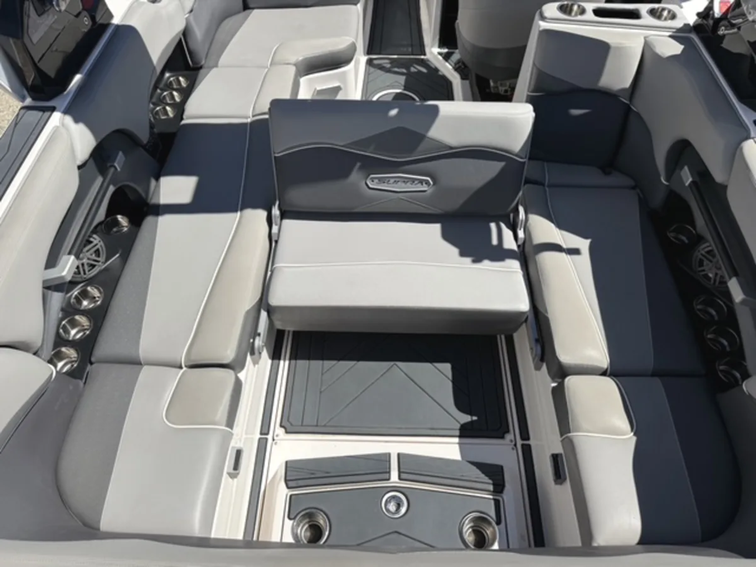 2017 24' Supra SG550 Bowrider