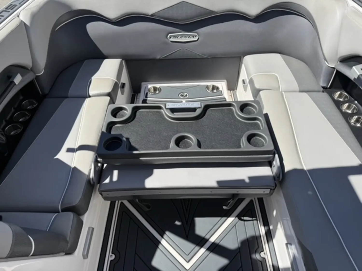 2017 24' Supra SG550 Bowrider