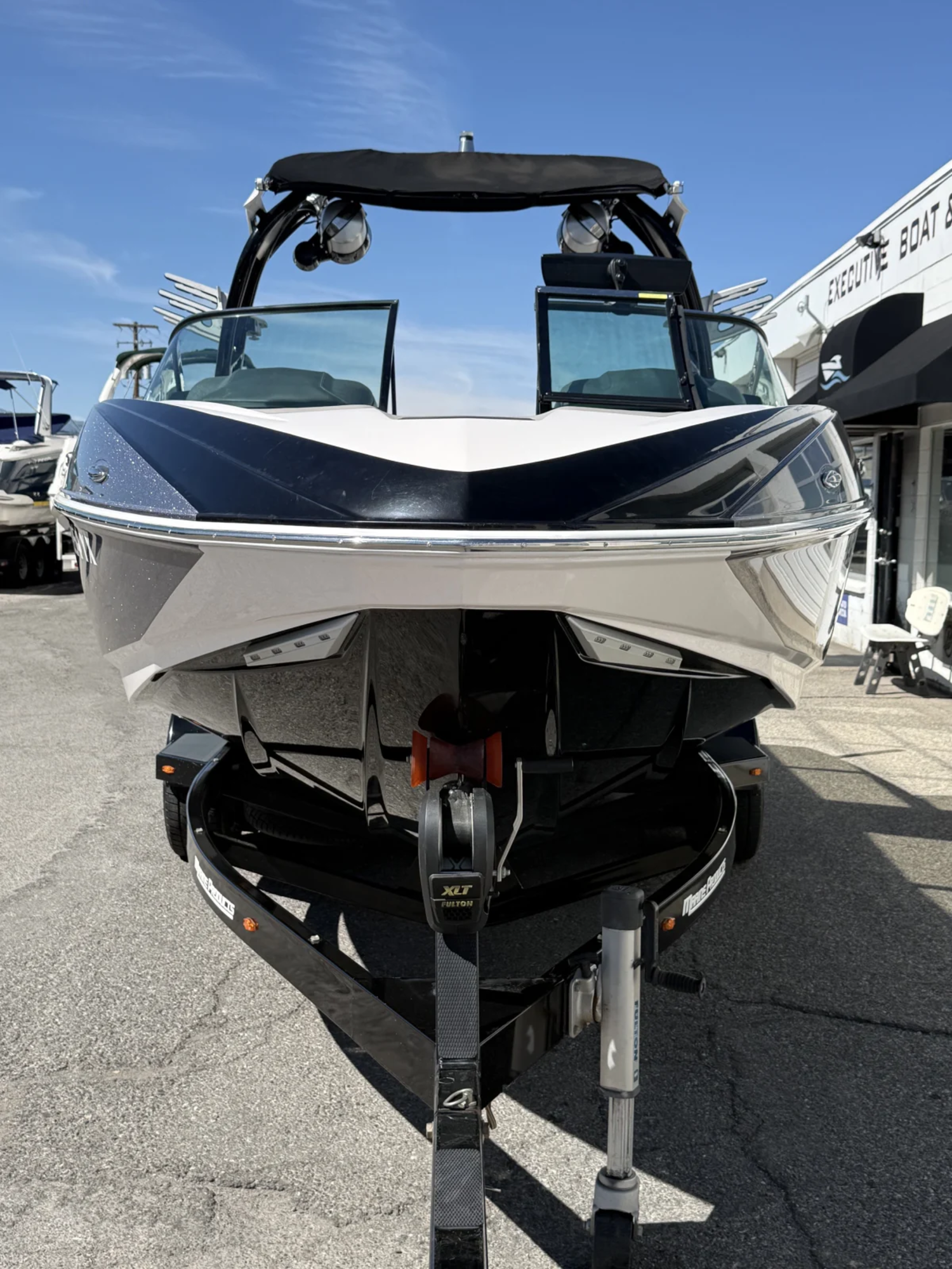 2017 24' Supra SG550 Bowrider