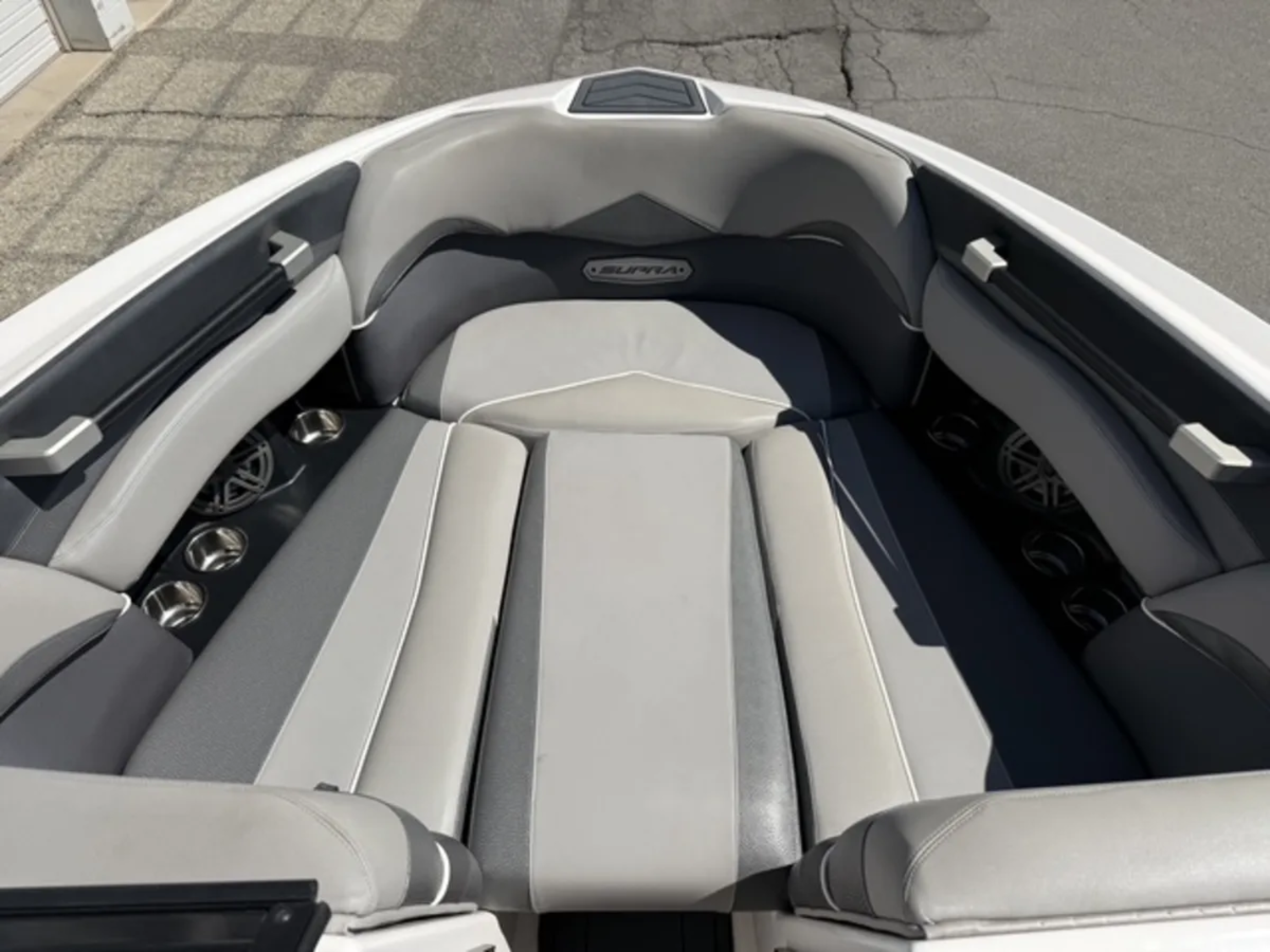 2017 24' Supra SG550 Bowrider