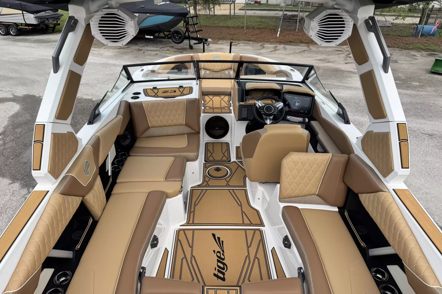 2027 Tige Z3