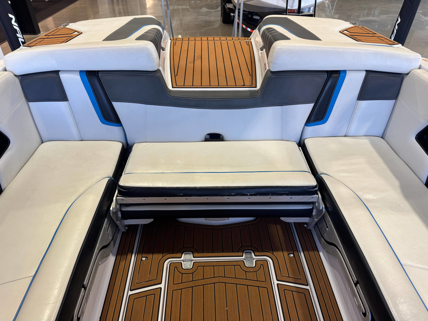 2014 Nautique Super Air Nautique G23