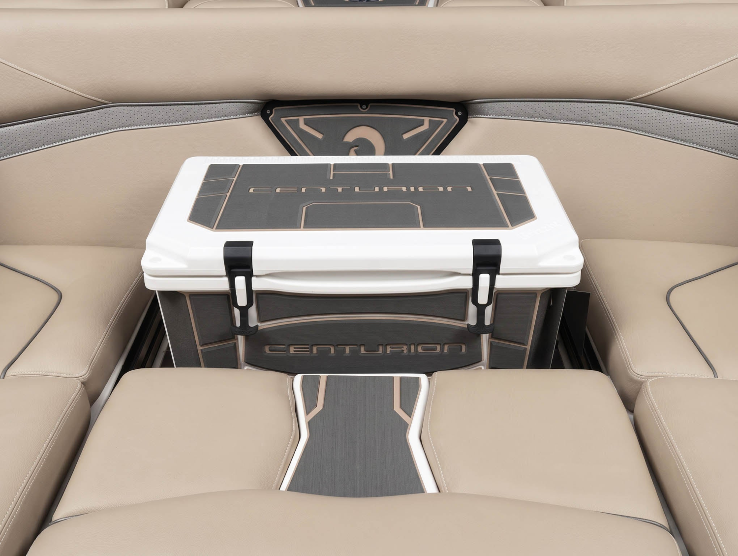 2027 Centurion Boats Nv243