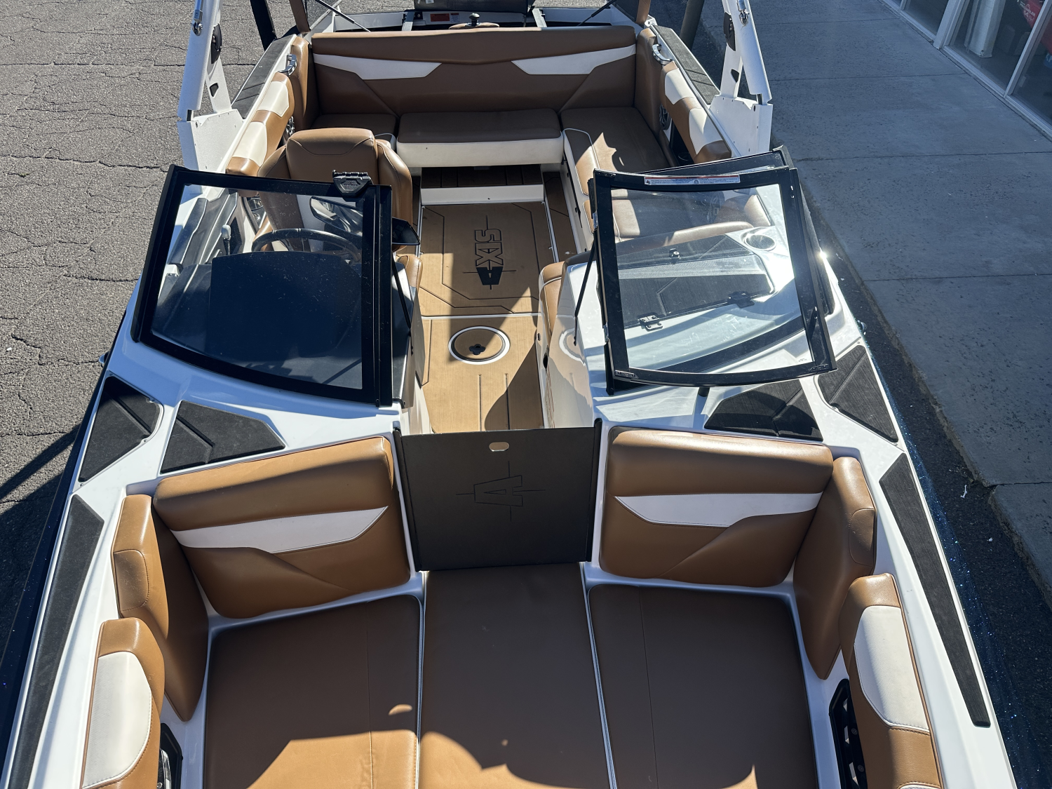 2020 Axis A22
