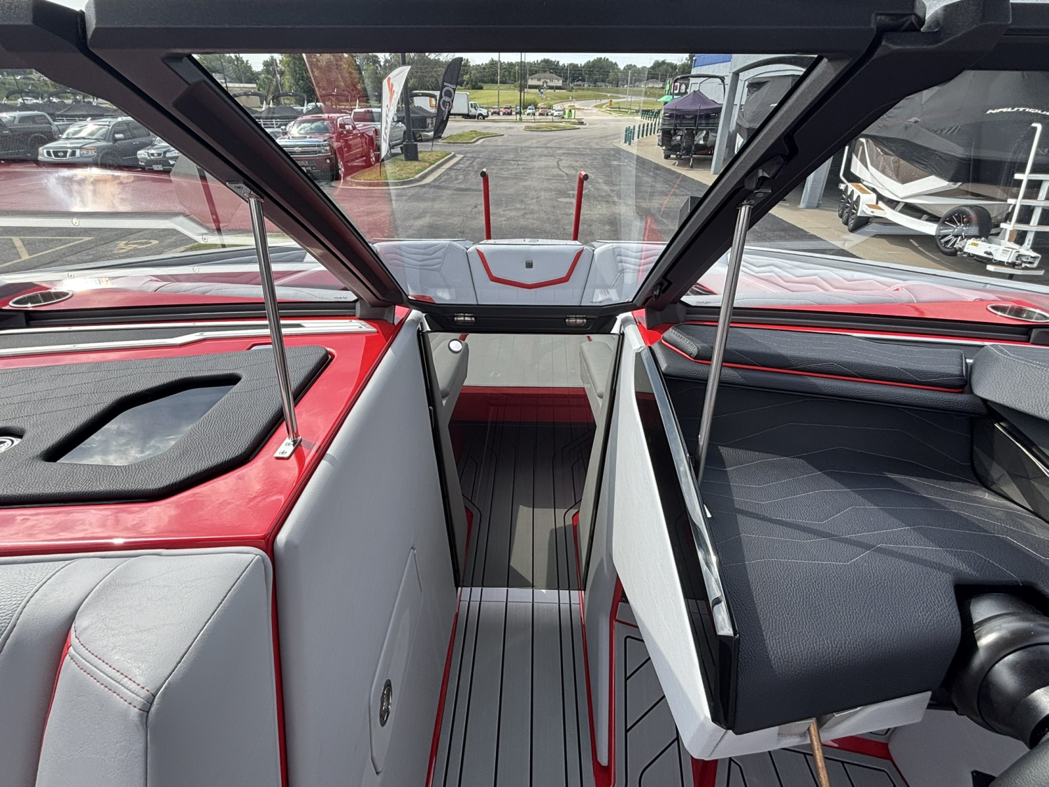 2027 Nautique Super Air Nautique G23