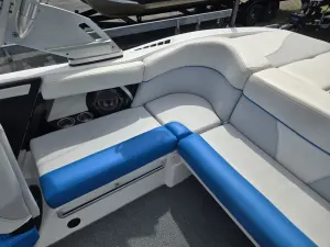 2019-mastercraft-xt20-145813-image11.webp