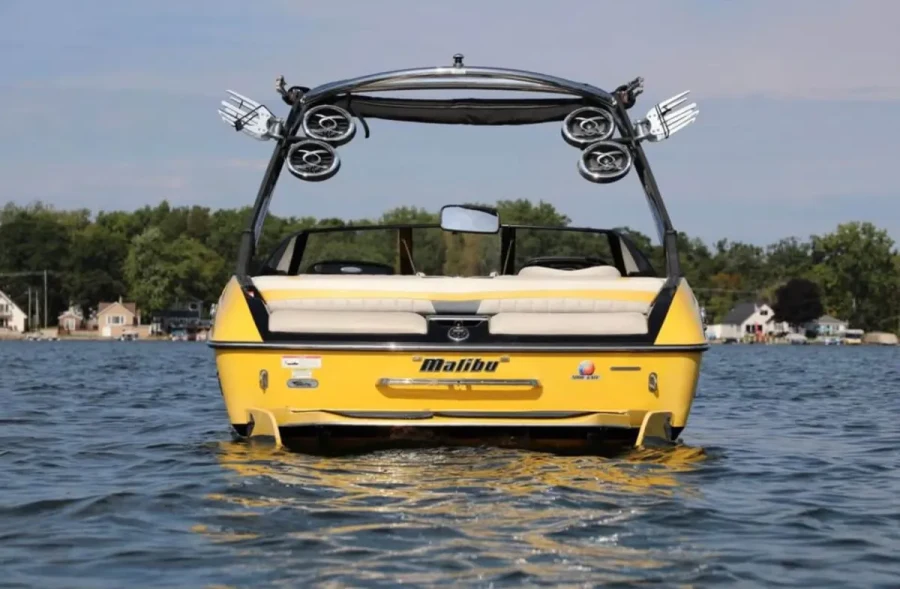 2014-malibu-wakesetter-22-mxz-145815-image16.webp