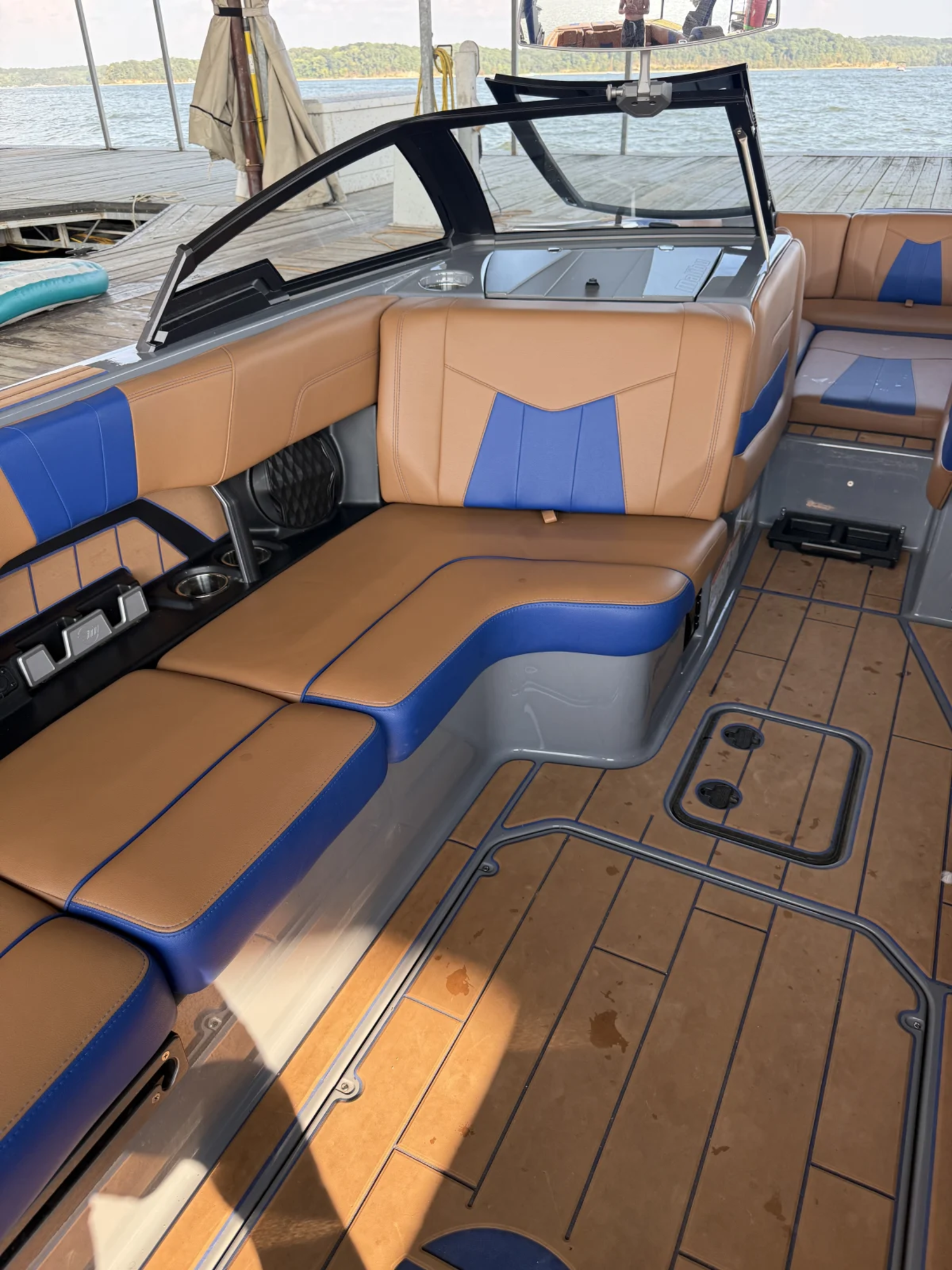 2023 Malibu Boats Wakesetter 24 MXZ - LT4 607 HP