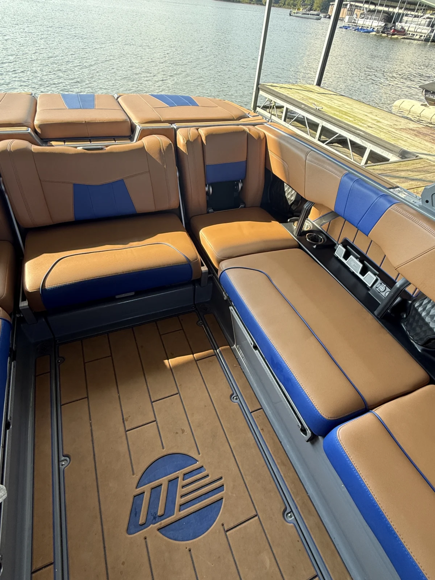 2023 Malibu Boats Wakesetter 24 MXZ - LT4 607 HP