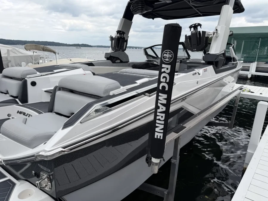 2022-nautique-g25-paragon-145844-image1.webp