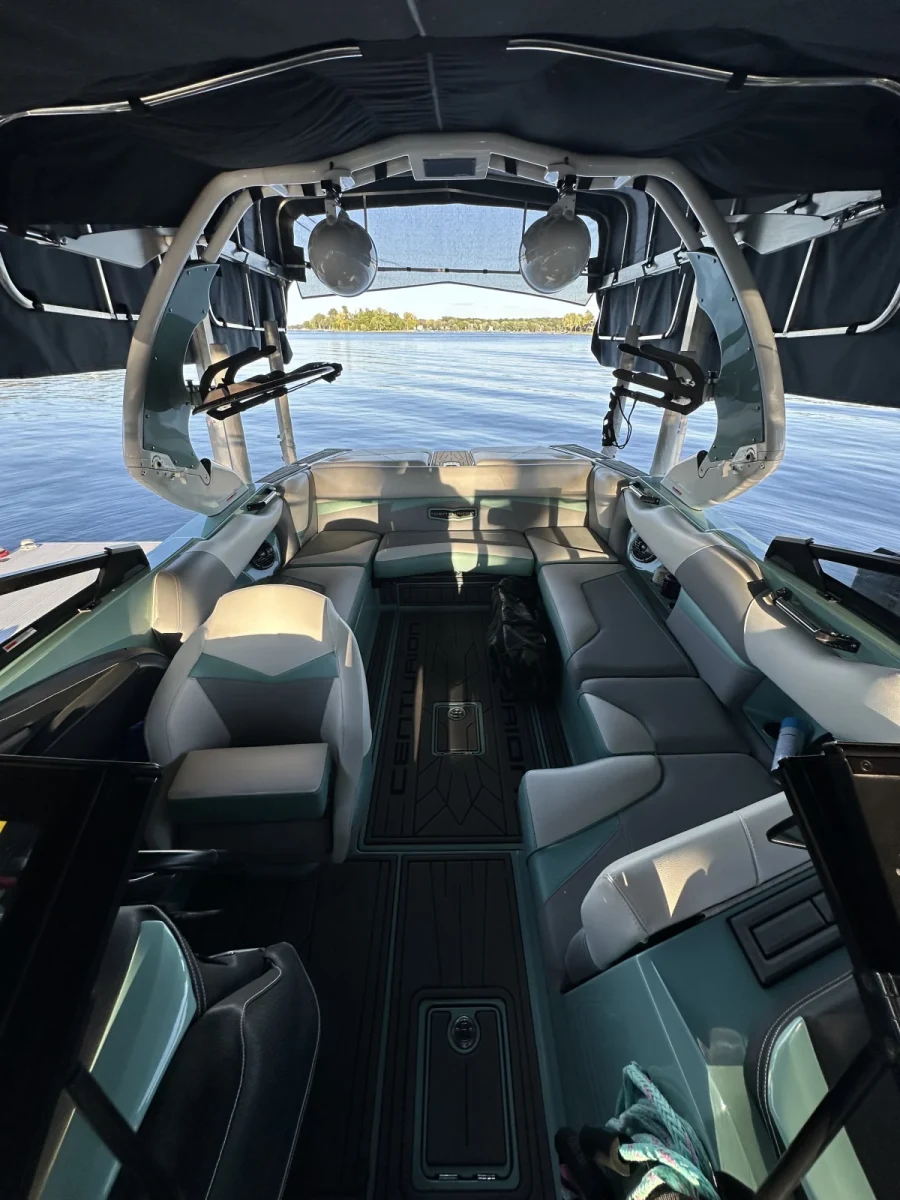 2019-centurion-fi23-145855-image7.webp