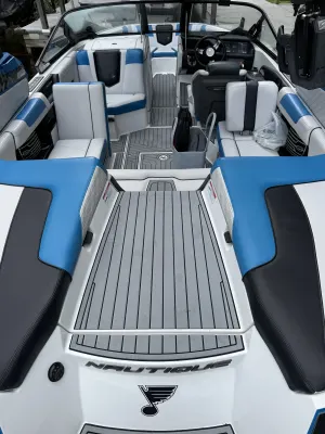 2019-nautique-g21-145859-image21.webp