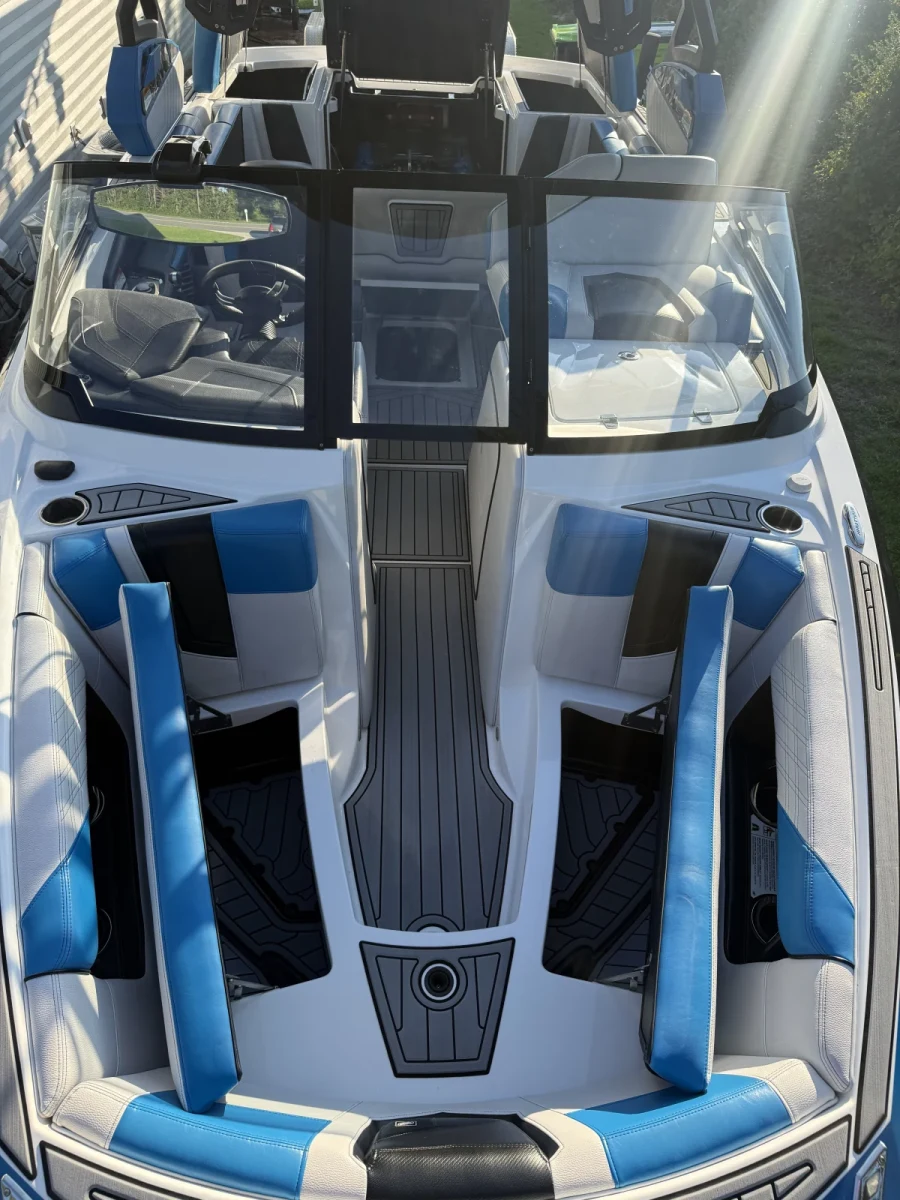 2019-nautique-g21-145859-image9.webp