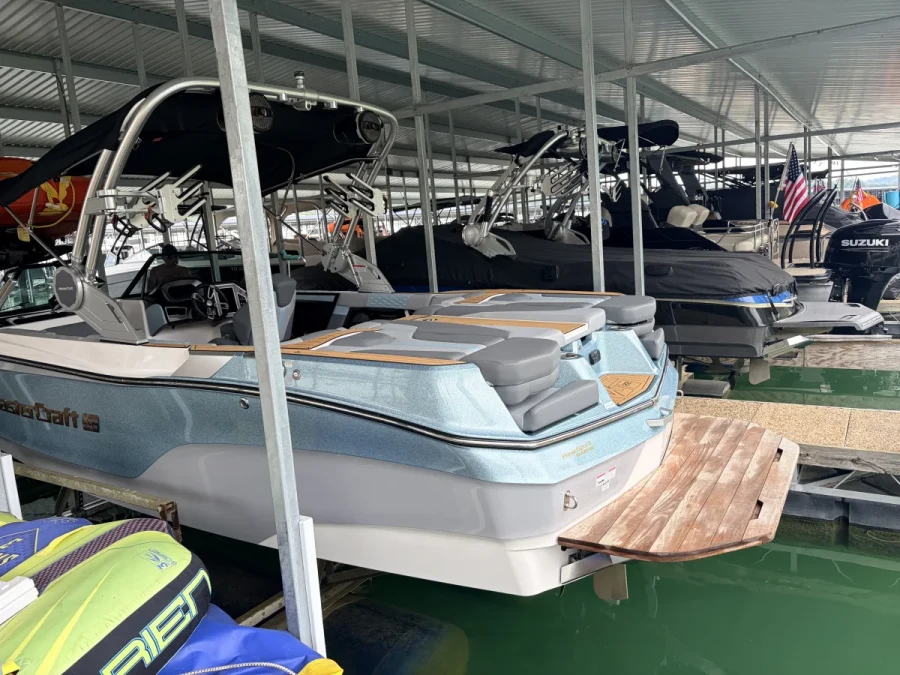 2024-mastercraft-xt22-145873-image17.webp