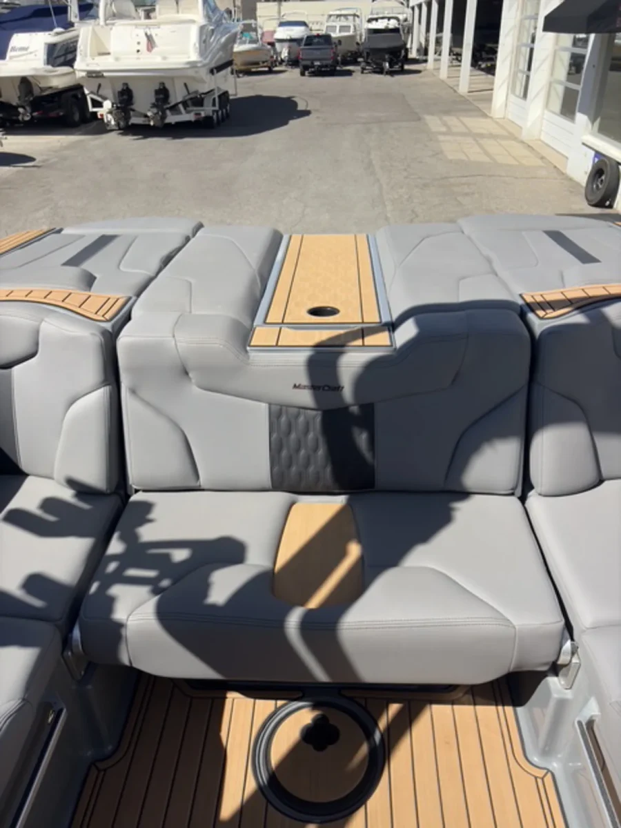 2022-mastercraft-xt22-145876-image10.webp
