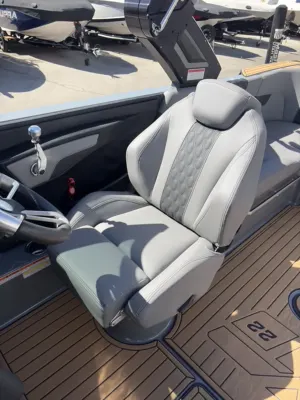2022-mastercraft-xt22-145876-image16.webp