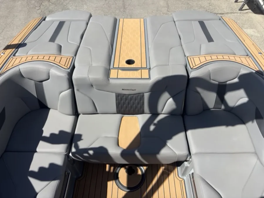 2022-mastercraft-xt22-145876-image17.webp