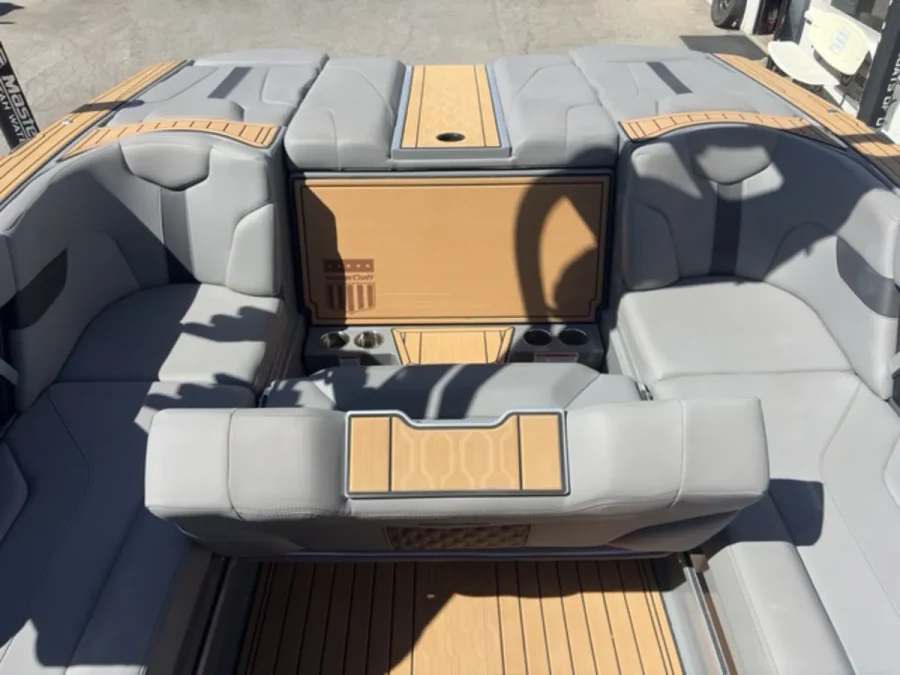 2022-mastercraft-xt22-145876-image18.webp