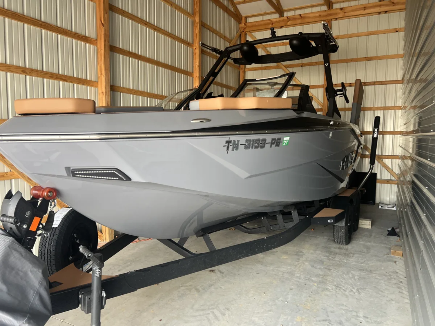 2025 Axis Boats T235