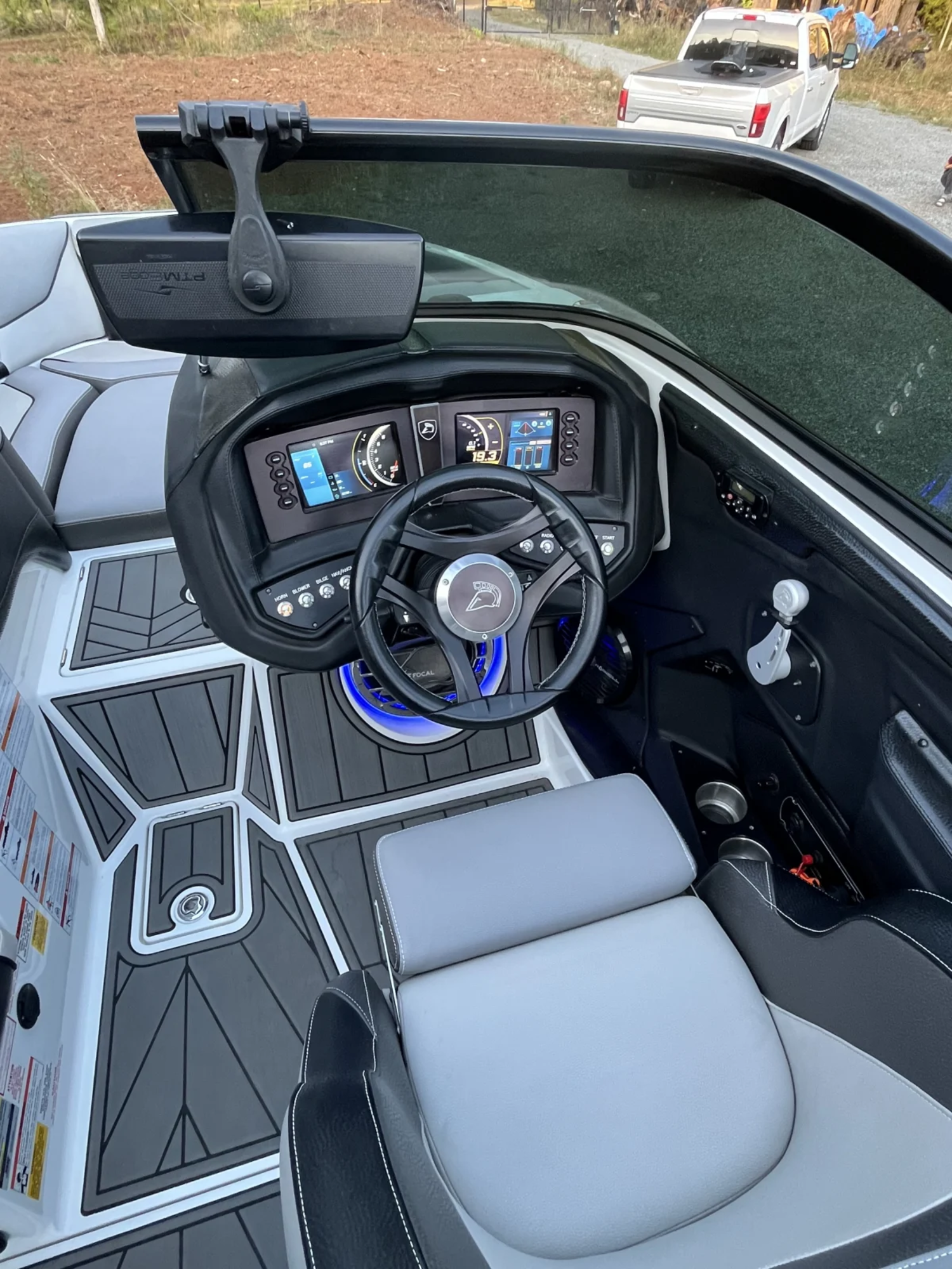 2016 Centurion Boats Ri217
