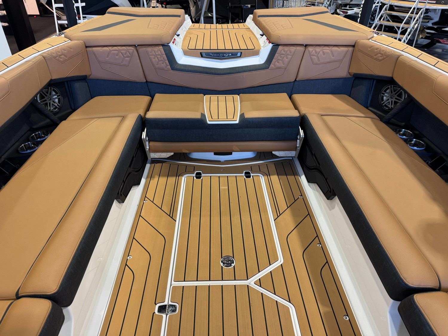2027 Nautique Super Air Nautique S25