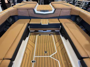 2027-nautique-s25-145777-image28